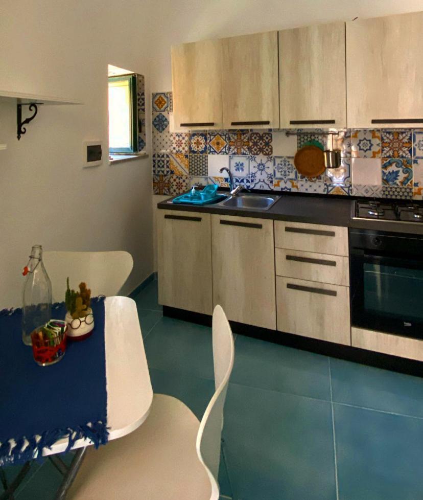 Casa Vacanza Le Tre Sorelle Vietri Exterior foto